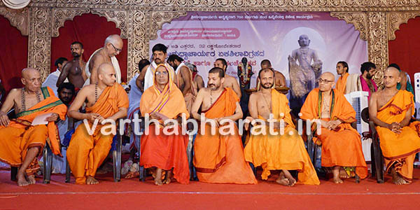 ಆಚಾರ್ಯ ಮಧ್ವರು ಜಗತ್ತಿನ ಗುರುಗಳು: ಅದಮಾರುಶ್ರೀ